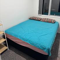 Shynal's room