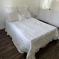 Lynn's room
