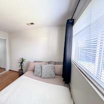 Edjean's room