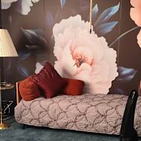 Gkru's room