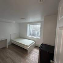 Ahsan Akhlaque's room
