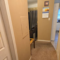 Aron Pitts's room