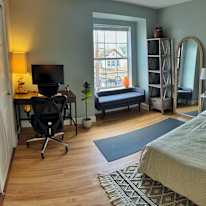 Alex W's room