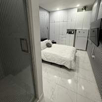 Mary's room