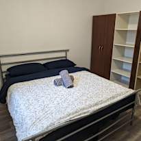 LEI XU's room
