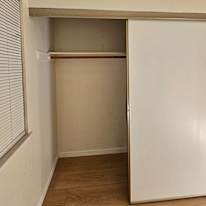 Shezar's room
