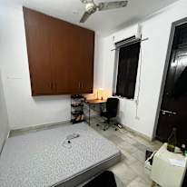 Pranshit's room