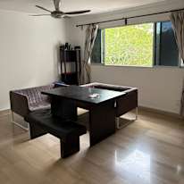 Htet's room