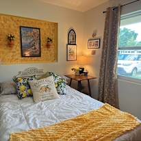 Lisa's room