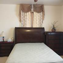 Room For Rent's room