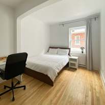 HelloMontreal's room