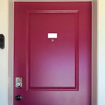 Quynh Huong Le's room