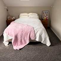 Anna Miskimmin's room