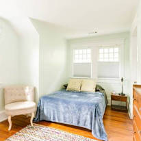 Suzanne's room