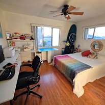 Priscila's room