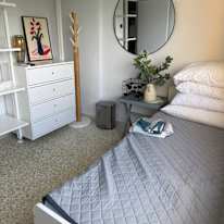 Luetphong Foong's room