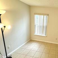 Carlos's room