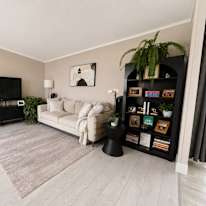 Anika's room