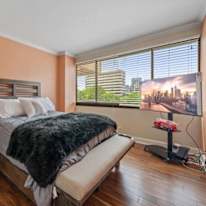 Lam Charles's room