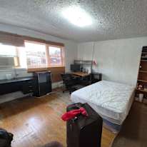 Anower's room