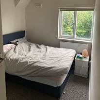 Faiza's room