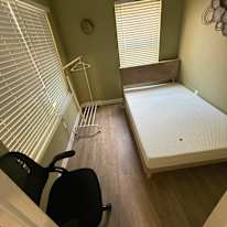 Hansel's room
