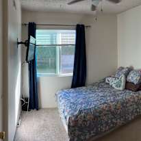 Tami Reeves's room