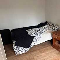 Ella Rogers's room