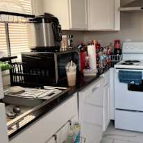 Benz's room