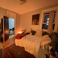 Andrea's room