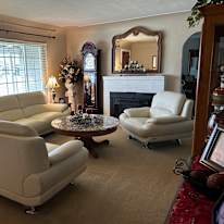 hansel's room