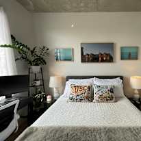Eric Freeman's room