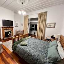 Elmer's room
