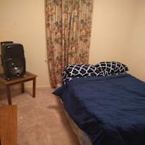 Alonza's room