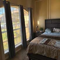 Room For Rent's room