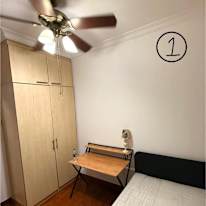 Li's room