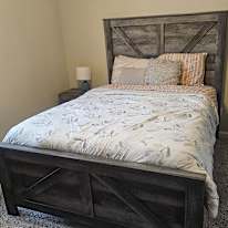 Asiawali's room