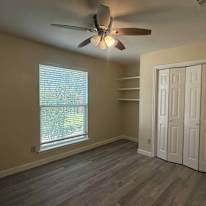 Janielle's room