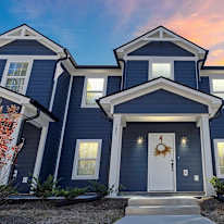 Alcove Rooms's room