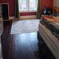 Lina's room
