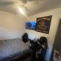Hans's room