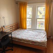 Ming's room