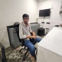 AMIT BABAL AMITBABAL's room