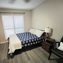 Andres's room