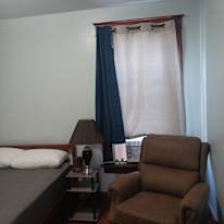 Tomiwa's room