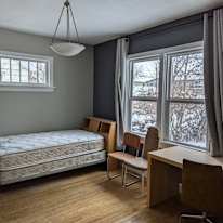 Ken's room