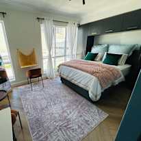 Vernon's room