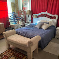 Lisa's room