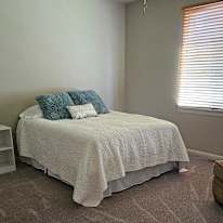 Aida's room