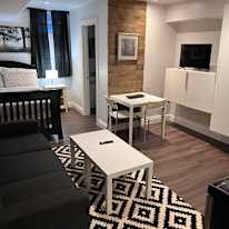 Nick Sarkovski's room